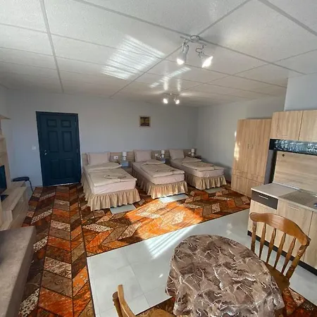 Apartament Emiza *
