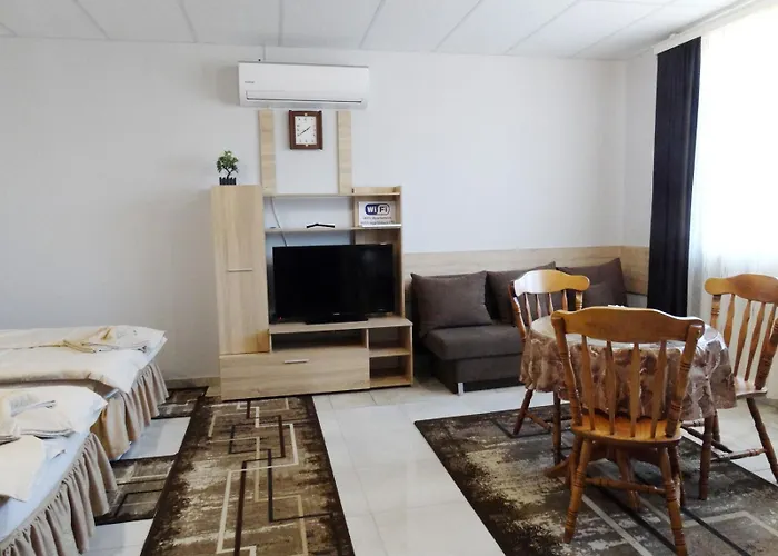 アパート Emiza *