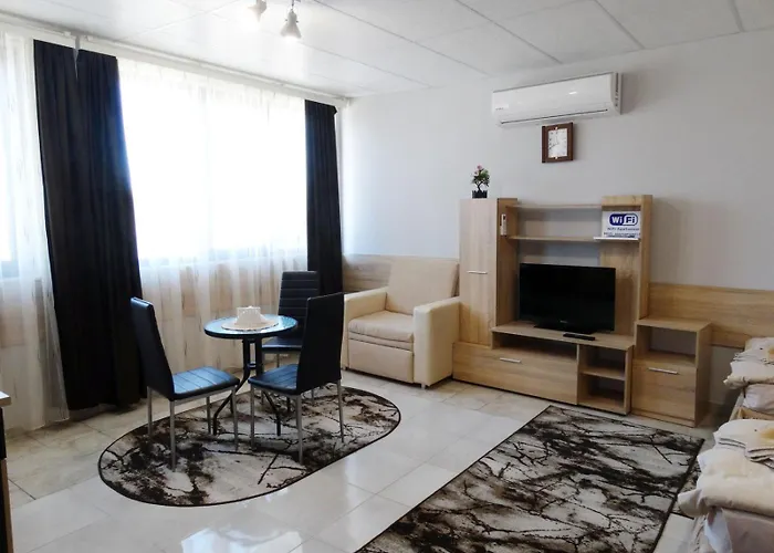 Emiza アパート *